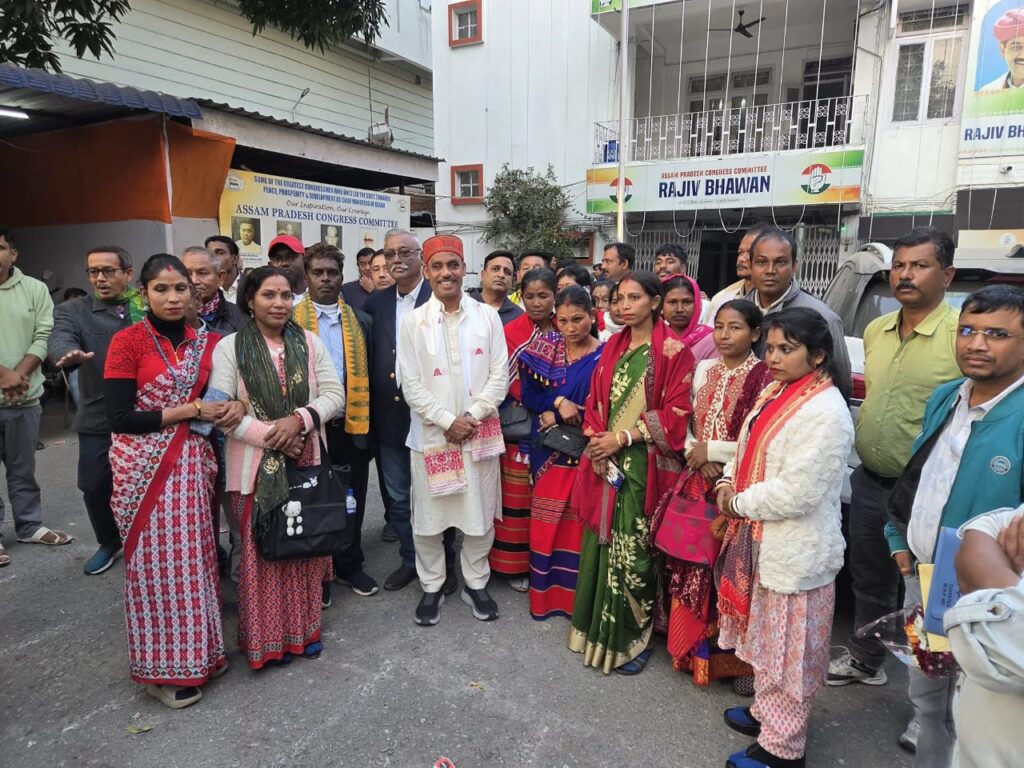 arman ali naduar with congress workers